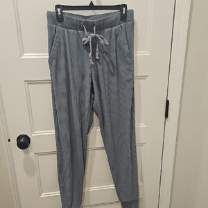 ALO Yoga Gray Ribbed Joggers